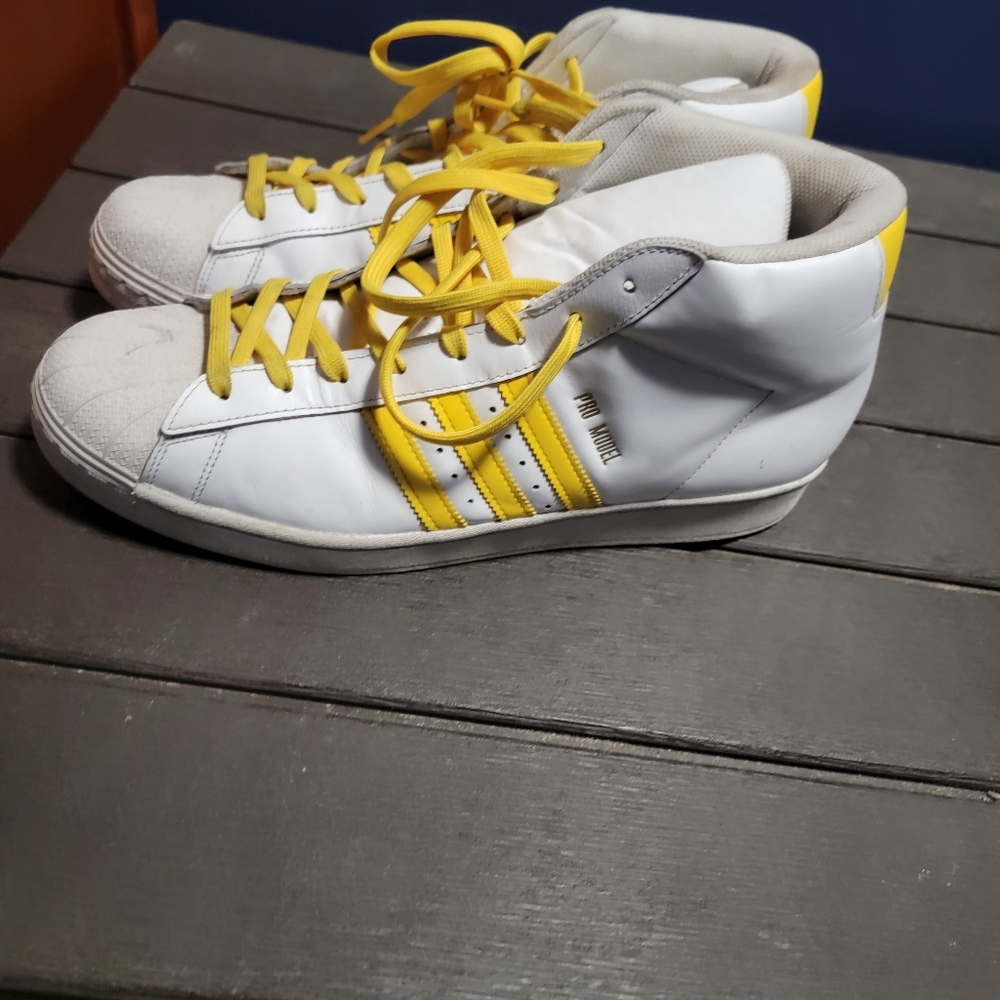 adidas classic